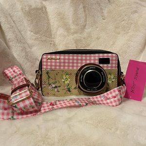 Betsy Johnson pink camera crossbody bag